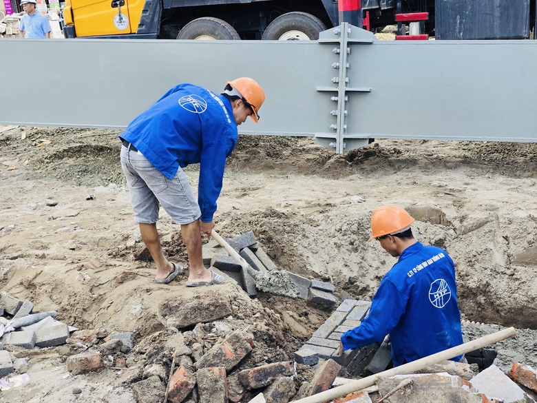 H&agrave; Nội: Khẩn trương ph&aacute; dỡ một phần nh&agrave; h&agrave;ng Thủy Tạ, kh&ocirc;i phục kiến tr&uacute;c c&ocirc;ng tr&igrave;nh- Ảnh 10.