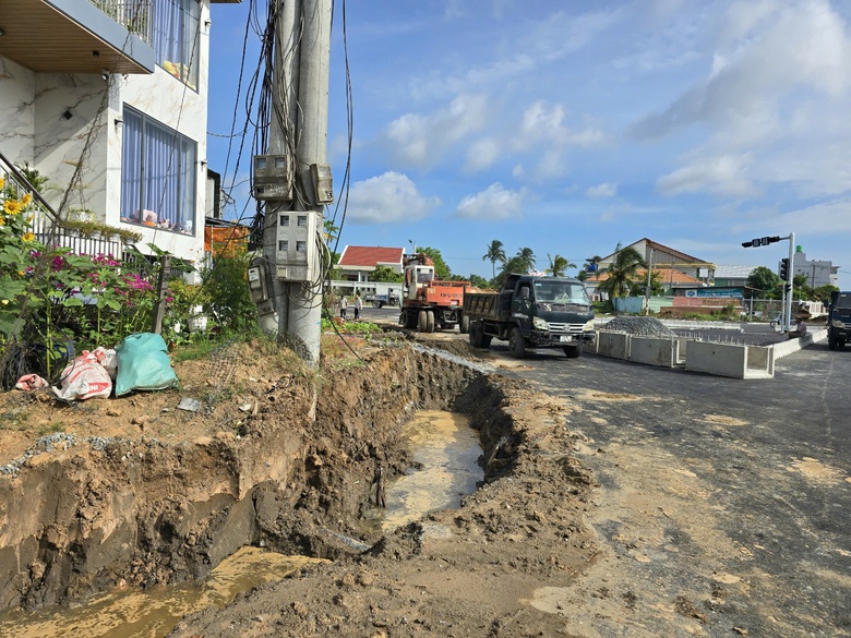 Tăng tốc những hạng mục cuối tại cầu Rạch Miễu 2, về đ&iacute;ch trước 6 th&aacute;ng- Ảnh 3.