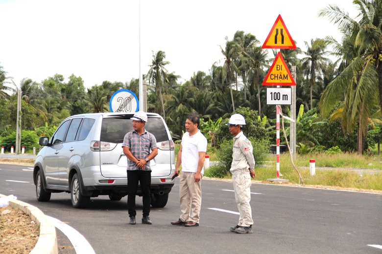 Tăng tốc những hạng mục cuối tại cầu Rạch Miễu 2, về đích trước 6 tháng- Ảnh 8. Tăng tốc những hạng mục cuối tại cầu Rạch Miễu 2, về đích trước 6 tháng- Ảnh 8.