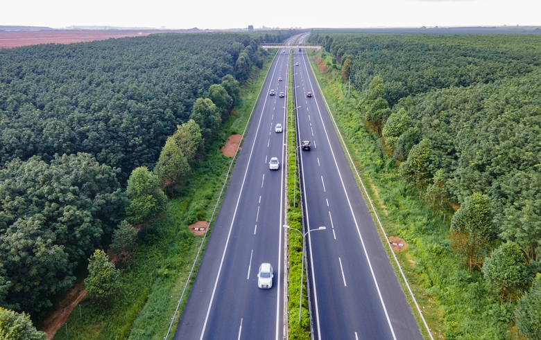 Chuyển chuyến bay quốc tế về Long Th&agrave;nh: Đi xa hơn nhưng nhanh v&agrave; tiện hơn- Ảnh 2.