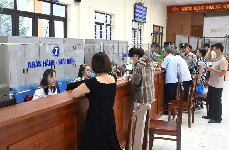 Ph&uacute; Thọ: Hơn 3.000 c&aacute;n bộ, c&ocirc;ng chức, vi&ecirc;n chức nghỉ việc sau s&aacute;p nhập- Ảnh 1.