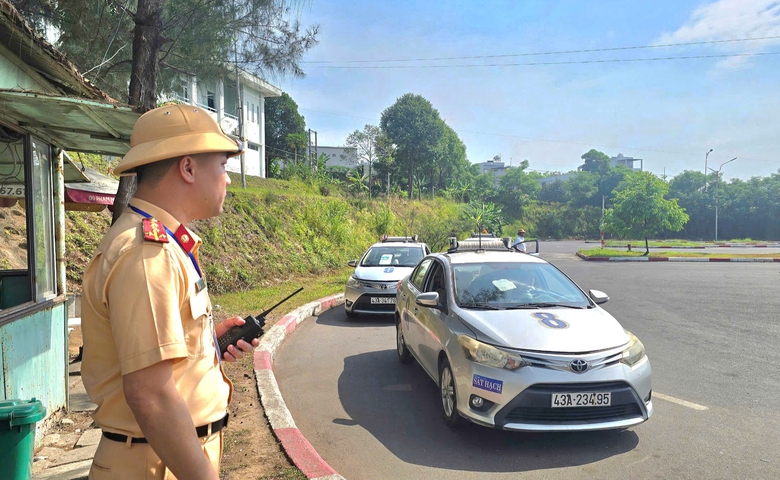 Đ&agrave; Nẵng xử l&yacute; dứt điểm h&agrave;ng chục ngh&igrave;n hồ sơ s&aacute;t hạch cấp giấy ph&eacute;p l&aacute;i xe tồn đọng- Ảnh 1.