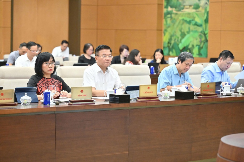 Chủ tịch Quốc hội: Cần x&aacute;c định r&otilde; gi&aacute; trị bằng tốt nghiệp trung học nghề- Ảnh 2.