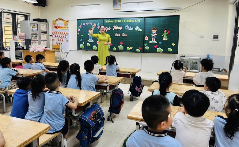 Sửa đổi chương tr&igrave;nh gi&aacute;o dục phổ th&ocirc;ng theo địa giới h&agrave;nh ch&iacute;nh- Ảnh 1.