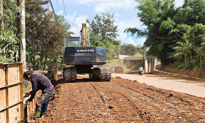 Cận cảnh 2 c&ocirc;ng tr&igrave;nh cầu vượt lũ chờ vốn vừa t&aacute;i khởi động thi c&ocirc;ng ở Quảng Trị- Ảnh 10.