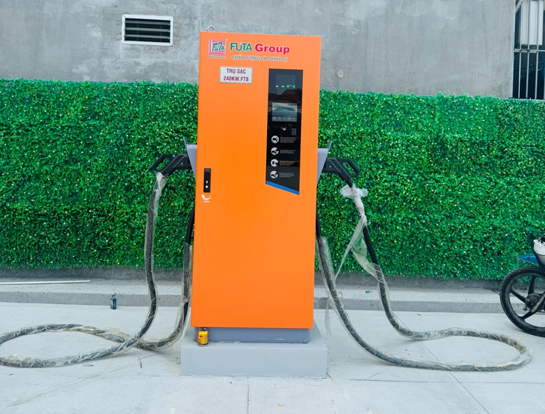 Chuyển đổi xe xăng sang điện tại TP.HCM: Chuy&ecirc;n gia chỉ ra 3 r&agrave;o cản lớn cần th&aacute;o gỡ- Ảnh 2.