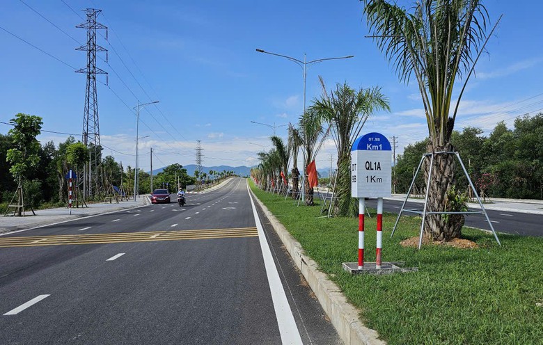 Th&ocirc;ng xe, đưa v&agrave;o khai th&aacute;c tuyến đường 750 tỷ đồng ở Huế- Ảnh 9.