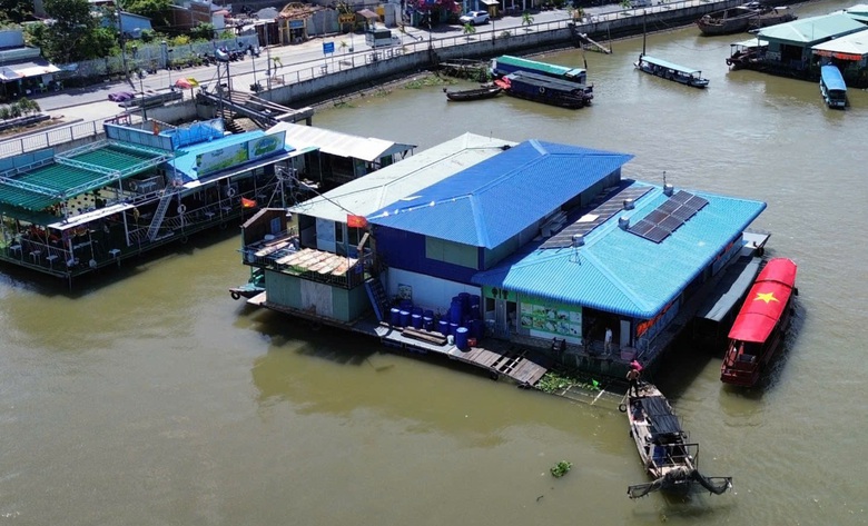 Cần Thơ đề xuất tạm dừng c&aacute;c cơ sở kinh doanh kh&ocirc;ng đủ điều kiện tr&ecirc;n chợ nổi C&aacute;i Răng- Ảnh 3.