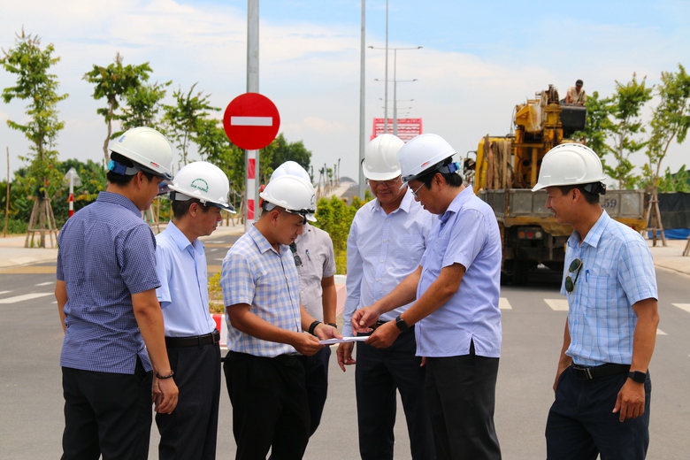Quảng Ng&atilde;i: Khẩn trương nghiệm thu, b&agrave;n giao để th&ocirc;ng xe cầu Tr&agrave; Kh&uacute;c 3- Ảnh 5.