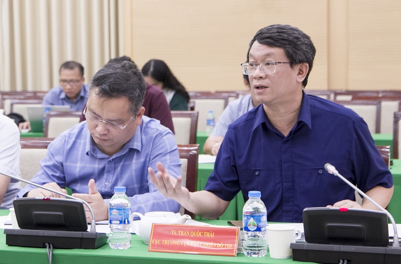 &Ocirc;ng Trần Quốc Th&aacute;i, Cục trưởng Cục Ph&aacute;t triển đ&ocirc; thị ph&aacute;t biểu tại Hội thảo.
