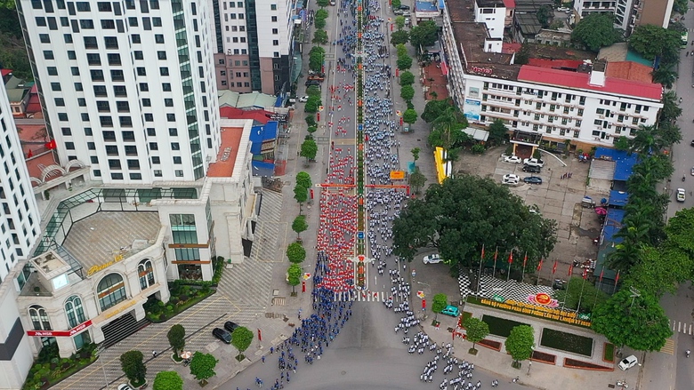 Th&aacute;i Nguy&ecirc;n: Hơn 40.000 người tham gia sự kiện &ldquo;C&ugrave;ng Việt Nam tiến bước&rdquo;- Ảnh 2.