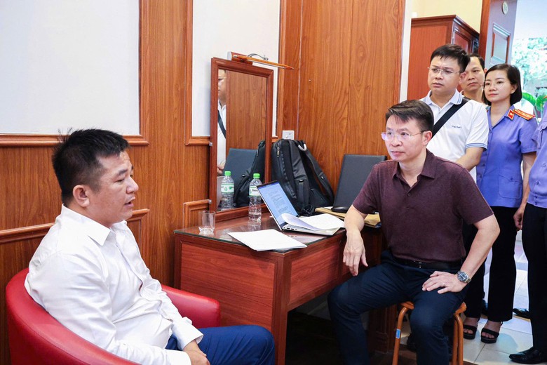 Danh t&iacute;nh kẻ cầm đầu ổ nh&oacute;m kinh doanh đa cấp lừa đảo vừa bị C&ocirc;ng an Ph&uacute; Thọ triệt ph&aacute;- Ảnh 1.