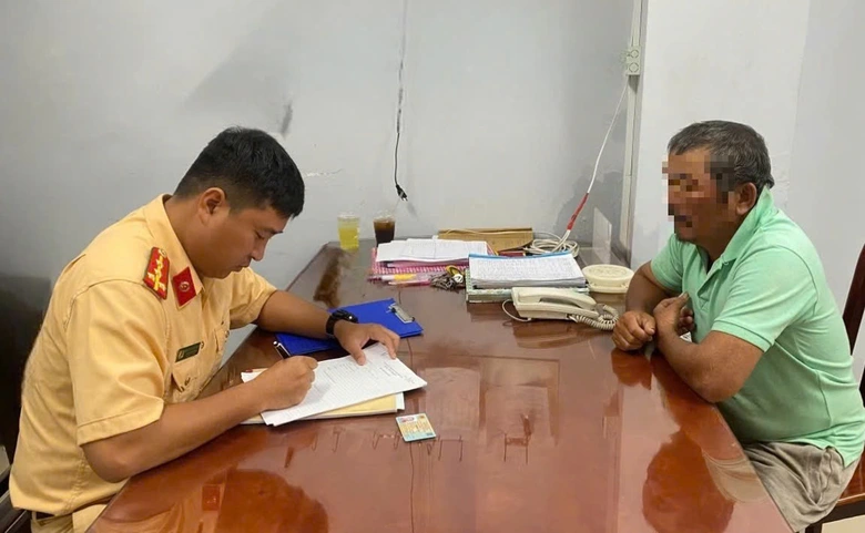 TP.HCM: Chủ con b&ograve; đi lạc v&agrave;o hầm Thủ Thi&ecirc;m bị xử phạt thế n&agrave;o?- Ảnh 1.