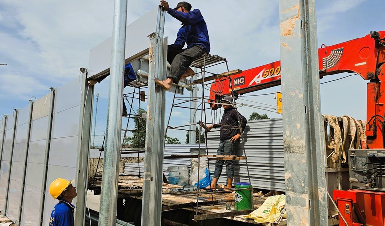 Toàn cảnh cao tốc Vạn Ninh - Cam Lộ trước ngày thông xe- Ảnh 2. Toàn cảnh cao tốc Vạn Ninh - Cam Lộ trước ngày thông xe- Ảnh 2.