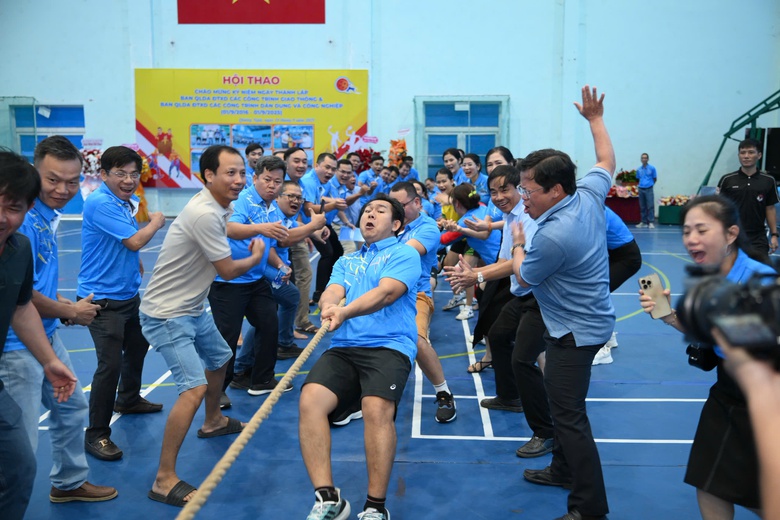 Hội thao ch&agrave;o mừng ng&agrave;y th&agrave;nh lập hai Ban Quản l&yacute; dự &aacute;n x&acirc;y dựng lớn nhất Quảng Ng&atilde;i- Ảnh 6.