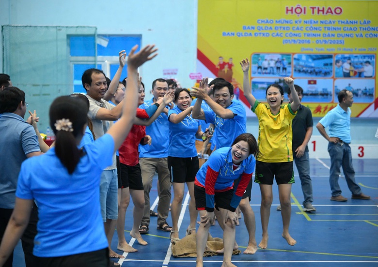 Hội thao ch&agrave;o mừng ng&agrave;y th&agrave;nh lập hai Ban Quản l&yacute; dự &aacute;n x&acirc;y dựng lớn nhất Quảng Ng&atilde;i- Ảnh 10.