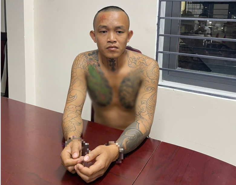 Bắt giữ đối tượng cầm đầu đường d&acirc;y lừa b&aacute;n 16 nạn nh&acirc;n sang L&agrave;o- Ảnh 1.