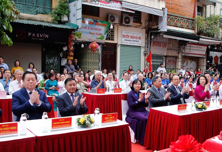 H&agrave; Nội: Di t&iacute;ch 48 H&agrave;ng Ngang v&agrave; dấu ấn m&ugrave;a Thu lịch sử- Ảnh 4.