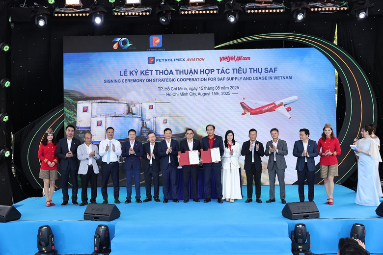 Petrolimex Aviation v&agrave; Vietjet Air ti&ecirc;n phong xanh ho&aacute; bầu trời Việt- Ảnh 5.