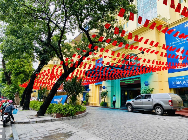 H&agrave; Nội rực rỡ cờ hoa trong ng&agrave;y thu th&aacute;ng T&aacute;m lịch sử- Ảnh 4.