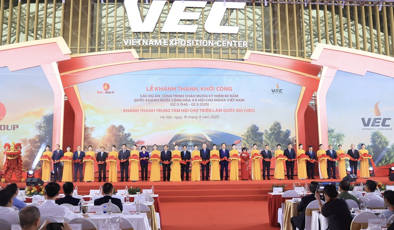 Nh&igrave;n lại chặng đường lịch sử 80 năm để tự tin l&agrave;m tiếp những c&ocirc;ng tr&igrave;nh thế kỷ- Ảnh 3.