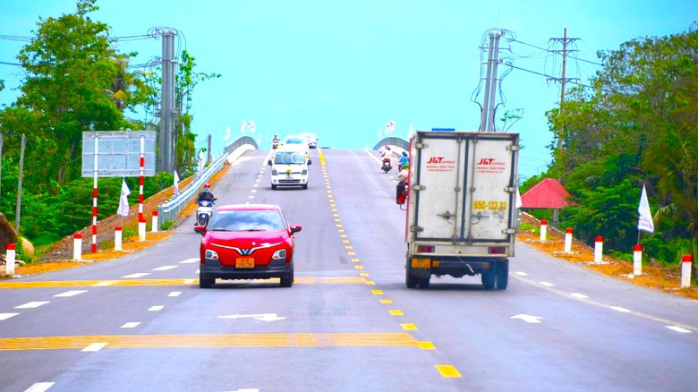 Hơn 1.600 tỷ đồng n&acirc;ng cấp QL1 qua 3 tỉnh T&acirc;y Ninh, Đồng Th&aacute;p v&agrave; Vĩnh Long- Ảnh 1.