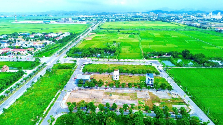 Huế: Khởi c&ocirc;ng 4 khu t&aacute;i định cư, nghĩa trang phục vụ GPMB đường sắt tốc độ cao- Ảnh 4.