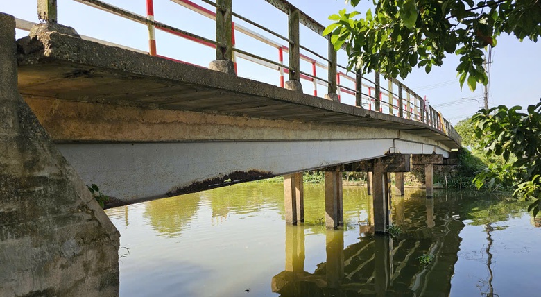 Huế: Hệ thống cầu tr&ecirc;n tuyến tỉnh lộ 3 xuống cấp nghi&ecirc;m trọng- Ảnh 4.