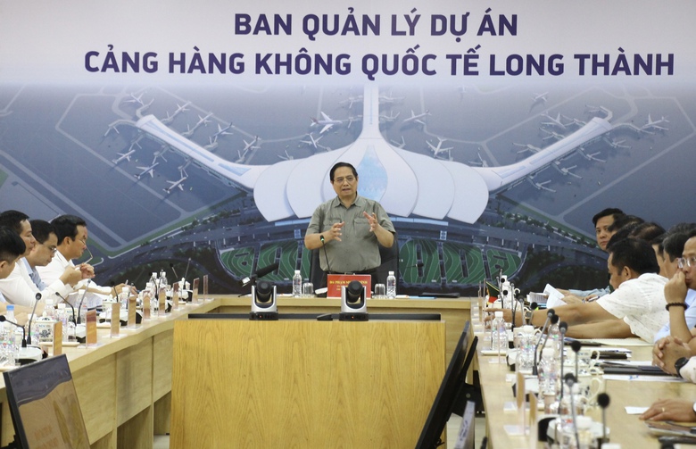 Thủ tướng: Đến 19/12 phải đảm bảo đủ các điều kiện khánh thành sân bay Long Thành- Ảnh 1. Thủ tướng: Đến 19/12 phải đảm bảo đủ các điều kiện khánh thành sân bay Long Thành- Ảnh 1.