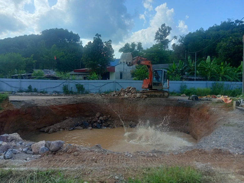 Th&aacute;i Nguy&ecirc;n chi 4,3 tỷ đồng lấp "hố tử thần" tr&ecirc;n quốc lộ 3B- Ảnh 2.