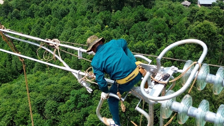 Tiến độ đường d&acirc;y 500kV đoạn qua tỉnh L&agrave;o Cai hiện ra sao?- Ảnh 4.