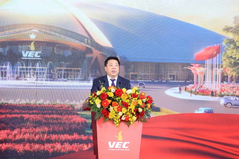 Vietnam inaugurates and breaks ground on 250 major projects for national development- Ảnh 1.