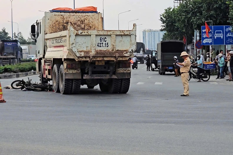 Xe ben c&aacute;n xe m&aacute;y, người phụ nữ tử vong thương t&acirc;m- Ảnh 2.