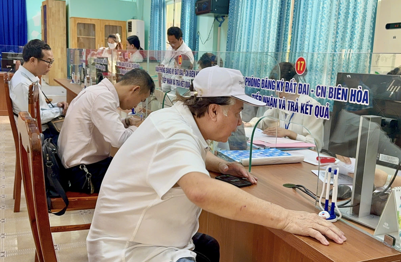 Đồng Nai vận h&agrave;nh ch&iacute;nh quyền 2 cấp hiệu quả trong lĩnh vực x&acirc;y dựng, giao th&ocirc;ng- Ảnh 8.