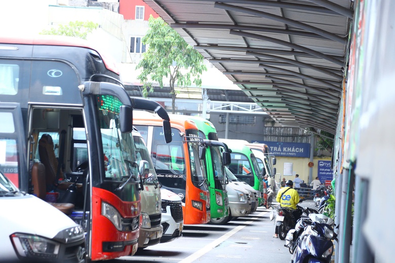 Bến xe H&agrave; Nội sẵn s&agrave;ng đ&oacute;n kh&aacute;ch dịp cao điểm nghỉ lễ 2/9- Ảnh 16.