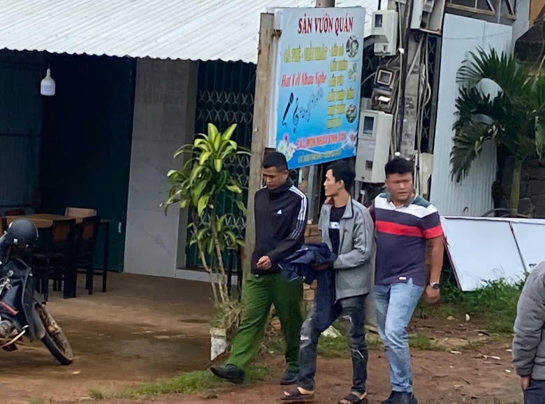 L&acirc;m Đồng: C&ocirc;ng an điều tra, l&agrave;m r&otilde; vụ &aacute;n giết người do m&acirc;u thuẫn l&uacute;c ăn nhậu- Ảnh 1.