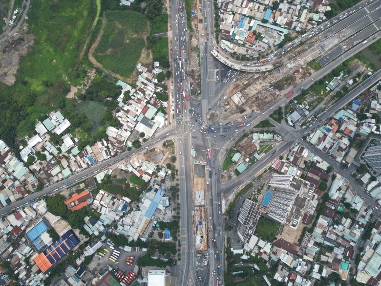 Dự &aacute;n n&uacute;t giao An Ph&uacute;: Chủ tịch TP.HCM ra "tối hậu thư" phải ho&agrave;n th&agrave;nh trong năm 2025- Ảnh 1.