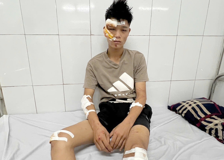 Điều tra tội giết người với "qu&aacute;i xế" lao xe v&agrave;o cảnh s&aacute;t cơ động- Ảnh 1.