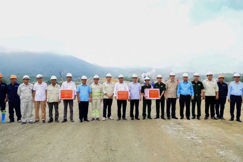 Phấn đấu thông 3 tuyến cao tốc ở Tuyên Quang, Lạng Sơn, Cao Bằng cuối năm 2025- Ảnh 2. Phấn đấu thông 3 tuyến cao tốc ở Tuyên Quang, Lạng Sơn, Cao Bằng cuối năm 2025- Ảnh 2.