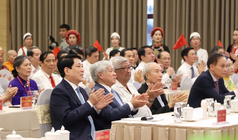 Chủ tịch nước: Mỗi thắng lợi của d&acirc;n tộc đều bắt nguồn từ sức mạnh đại đo&agrave;n kết- Ảnh 2.