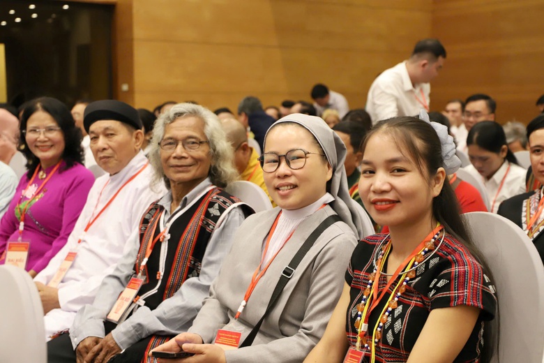 Chủ tịch nước: Mỗi thắng lợi của d&acirc;n tộc đều bắt nguồn từ sức mạnh đại đo&agrave;n kết- Ảnh 3.