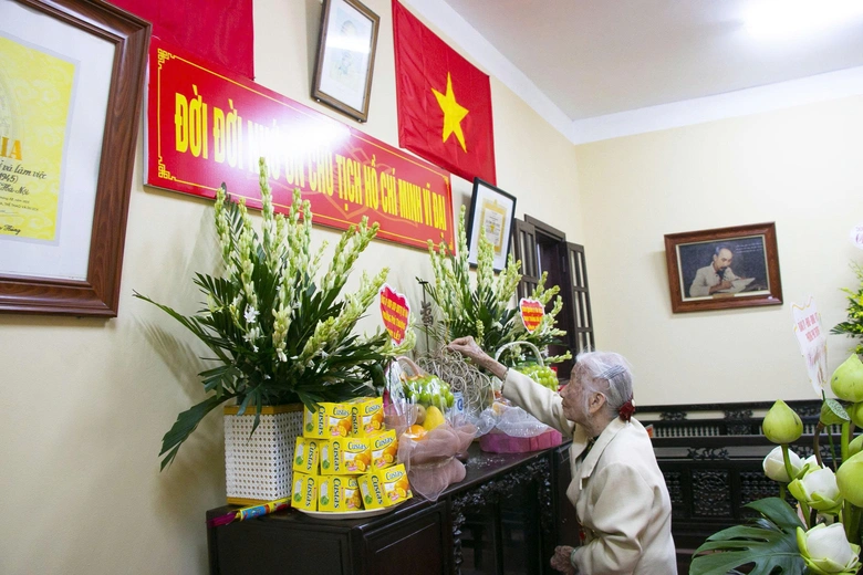 Về Ph&uacute; Thượng thăm ng&ocirc;i nh&agrave; B&aacute;c dừng ch&acirc;n, chuẩn bị cho ng&agrave;y 2/9/1945- Ảnh 3.