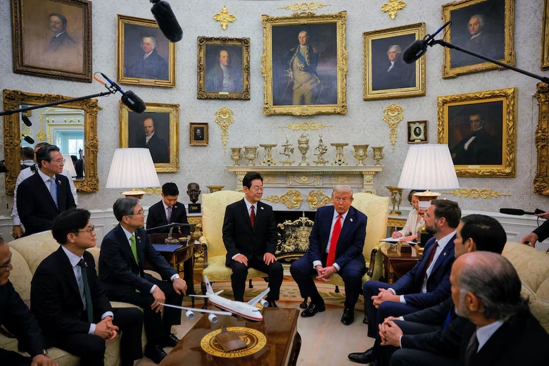 Ông Trump tuyên bố muốn gặp nhà lãnh đạo Triều Tiên Kim Jong Un- Ảnh 1. Ông Trump tuyên bố muốn gặp nhà lãnh đạo Triều Tiên Kim Jong Un- Ảnh 1.