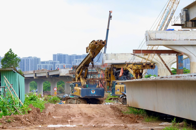 Gỡ n&uacute;t thắt hạ tầng để kịp tiến độ khai th&aacute;c s&acirc;n bay Long Th&agrave;nh năm 2026- Ảnh 7.