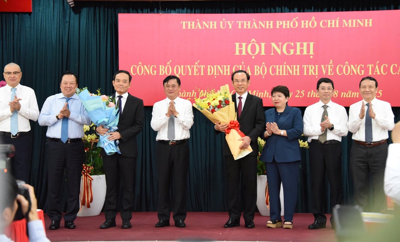 &Ocirc;ng Trần Lưu Quang giữ chức B&iacute; thư Th&agrave;nh ủy TP.HCM- Ảnh 3.