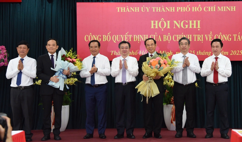 &Ocirc;ng Trần Lưu Quang giữ chức B&iacute; thư Th&agrave;nh ủy TP.HCM- Ảnh 2.