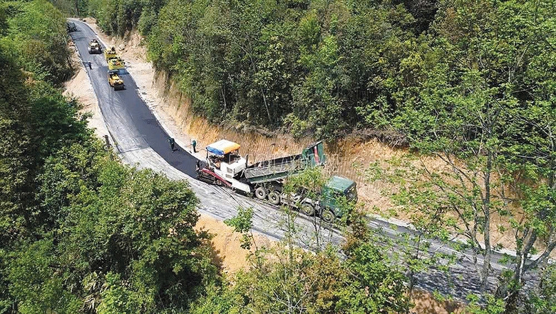 Đường l&ecirc;n T&acirc;y Bắc kh&ocirc;ng c&ograve;n xa x&ocirc;i- Ảnh 2.