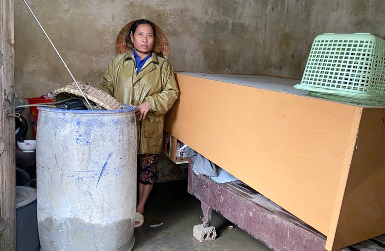 Nhiều người chết lặng khi từ nơi sơ tán tránh bão số 5 trở về nhà- Ảnh 4. Nhiều người chết lặng khi từ nơi sơ tán tránh bão số 5 trở về nhà- Ảnh 4.