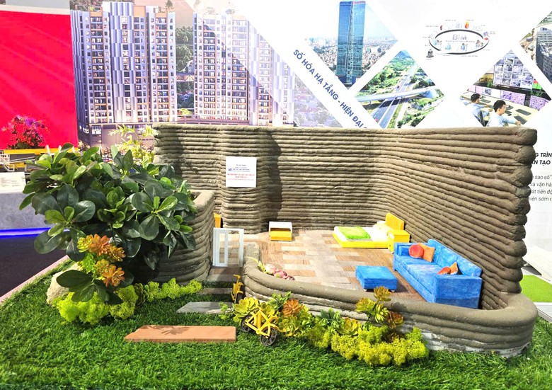 Tự h&agrave;o được g&oacute;p sức cho triển l&atilde;m trưng b&agrave;y th&agrave;nh tựu 80 năm của ng&agrave;nh X&acirc;y dựng- Ảnh 10.