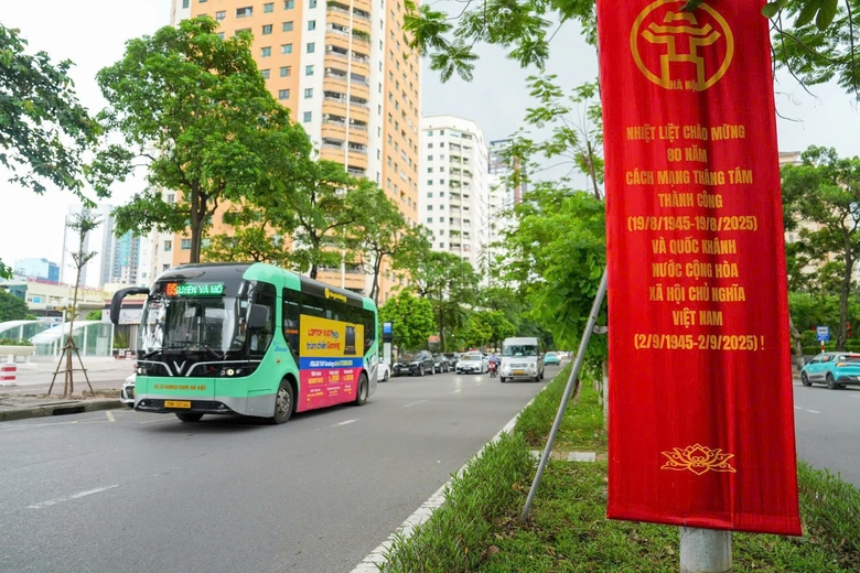 Transerco tăng cường c&aacute;c tuyến bu&yacute;t phục vụ h&agrave;nh kh&aacute;ch tham gia triển l&atilde;m- Ảnh 1.